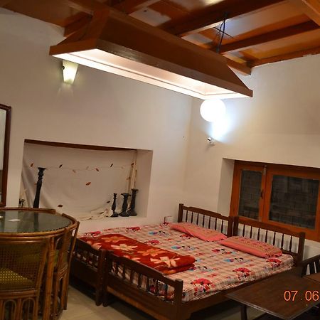 Kafal Resort Nainital Buitenkant foto