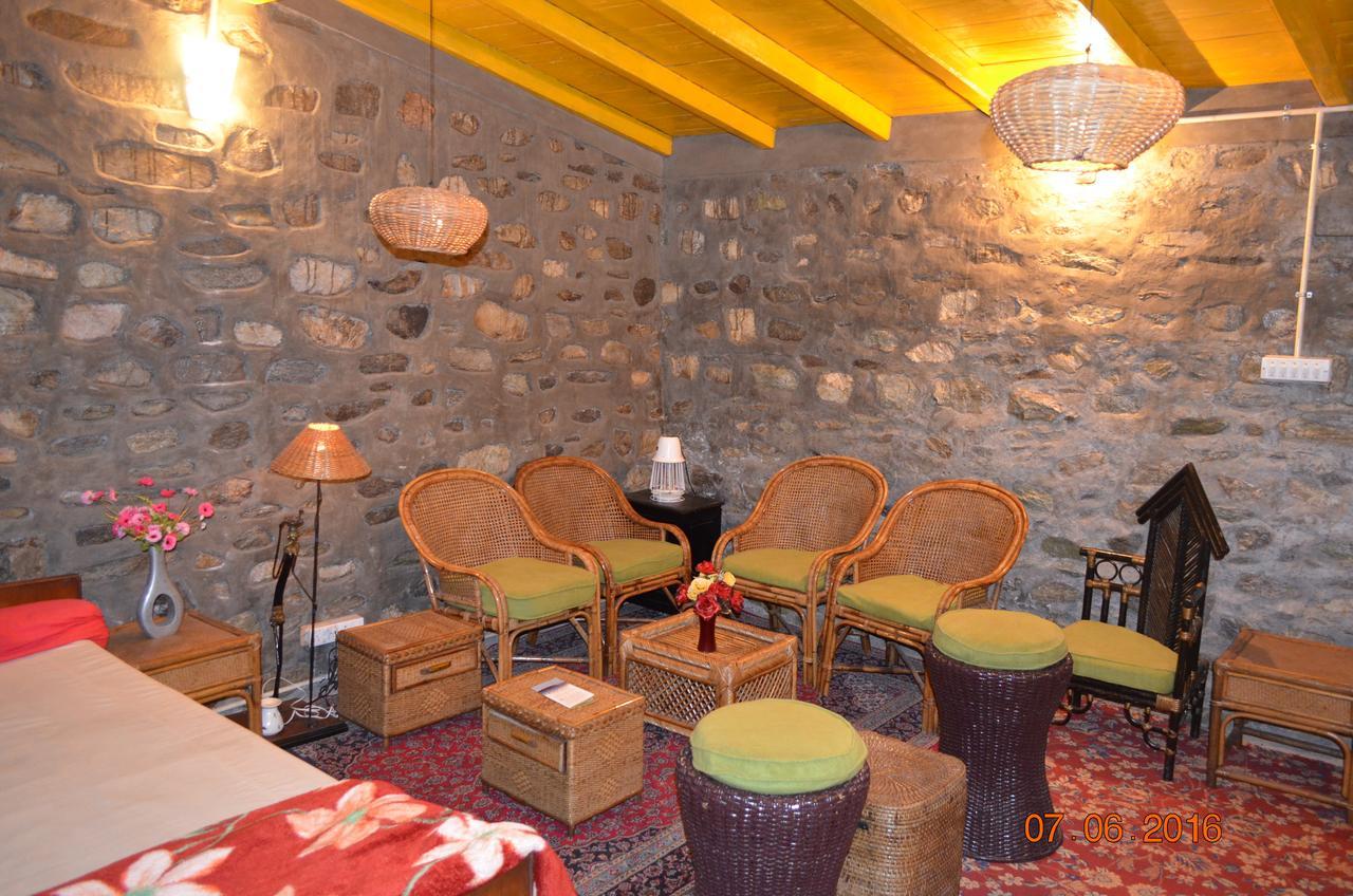 Kafal Resort Nainital Buitenkant foto